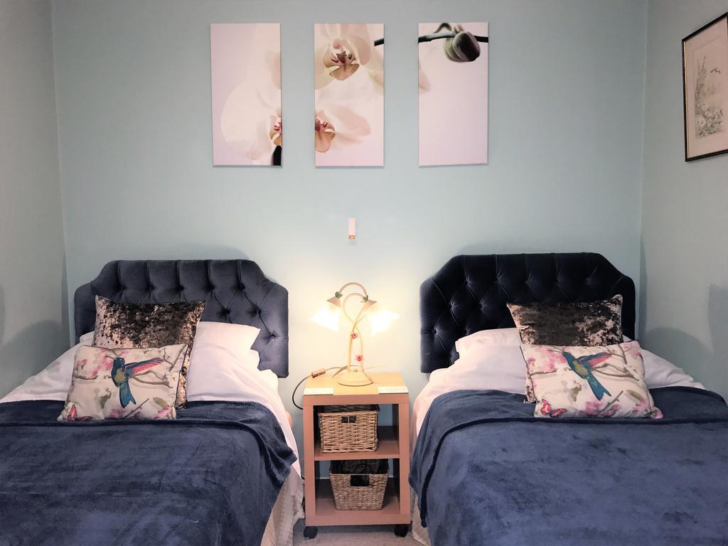 High View B&B Kennington  エクステリア 写真