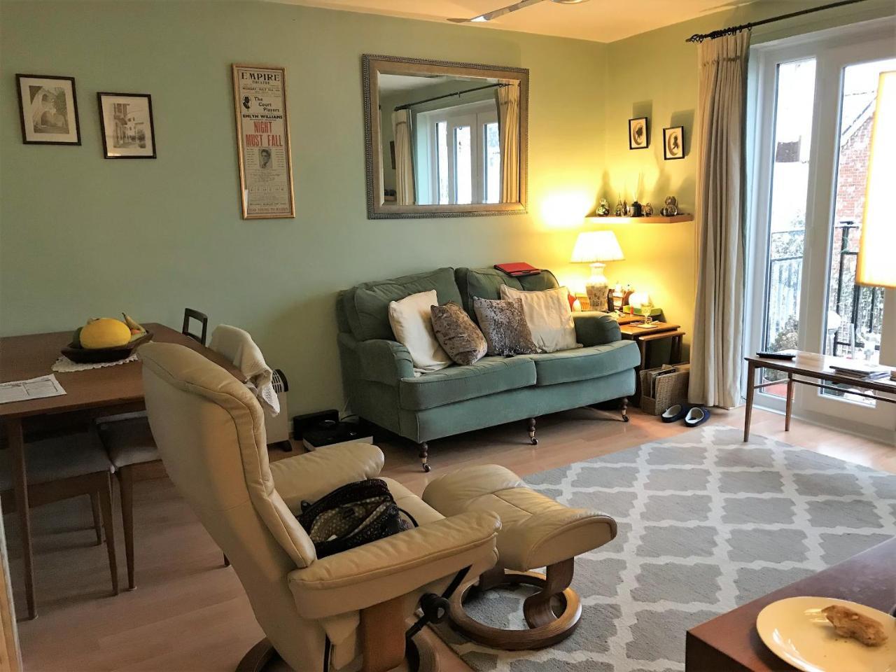 High View B&B Kennington  エクステリア 写真